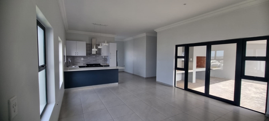 3 Bedroom Property for Sale in Laguna Hills Western Cape